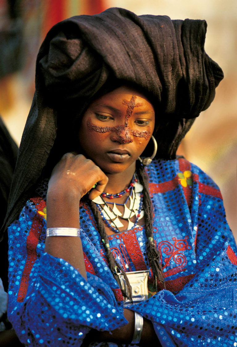 Africa Online Museum » Niger » Tuareg Wedding and Bianou Celebration