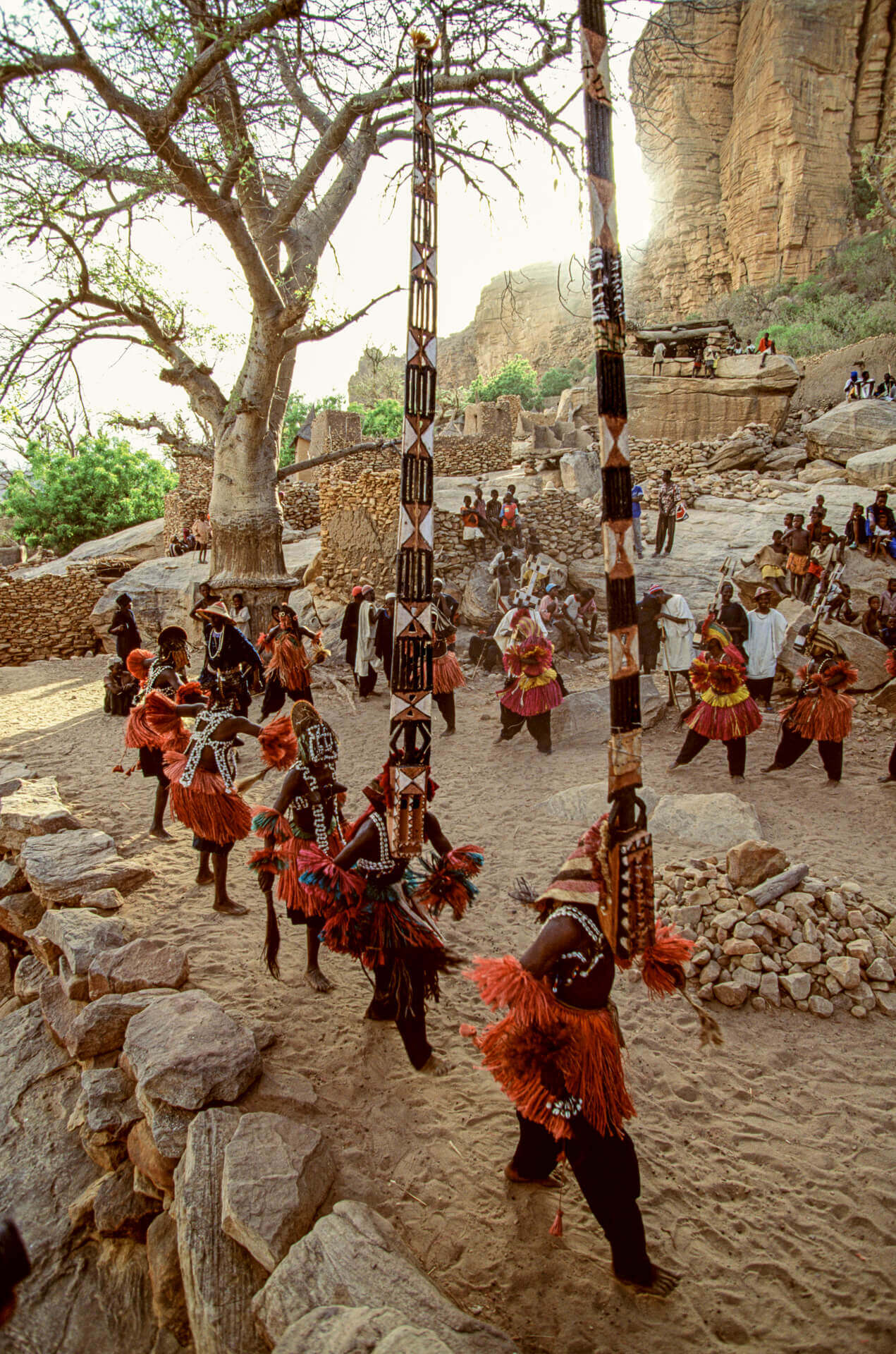 Africa Online Museum » Mali » Dogon Dama Funeral