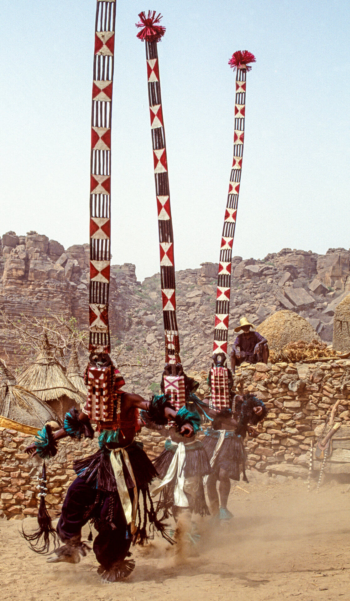 Africa Online Museum » Mali » Dogon Dama Funeral